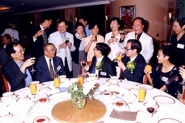 1999年7月張振國、劉振華校長榮休晚會