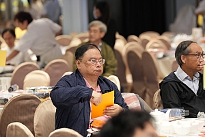 7CR09577.jpg 7CR09577.jpg